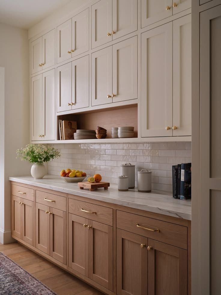 two tone shaker kitchen cabinet ideas with cream upper cabinets and natural wood lower cabinets