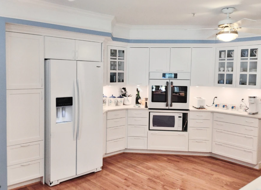 white shaker kitchen cabinet ideas with custom shaker cabinet doors in accessible kitchen layout