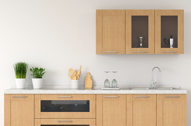 A minimalist kitchen with Nashville thermofoil cabinet doors.