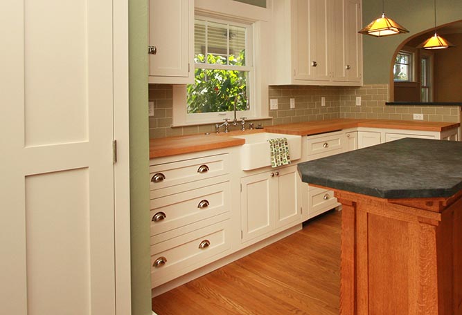 Shaker cabinet doors